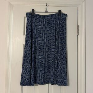 George skirt. Blue and black. Size Large.